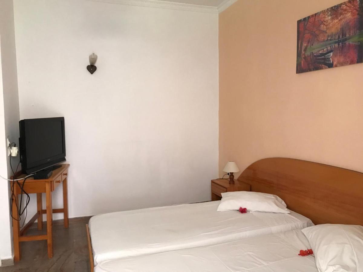 Loula'S Apartments 고우비아 외부 사진
