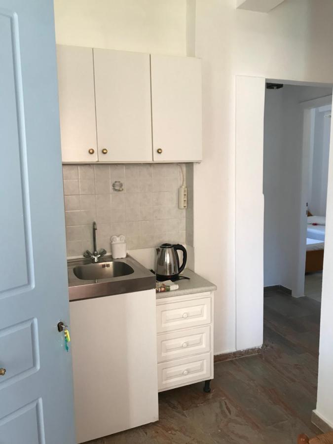Loula'S Apartments 고우비아 외부 사진