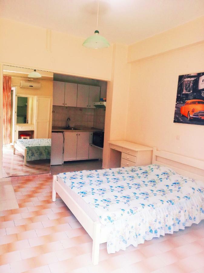 Loula'S Apartments 고우비아 외부 사진